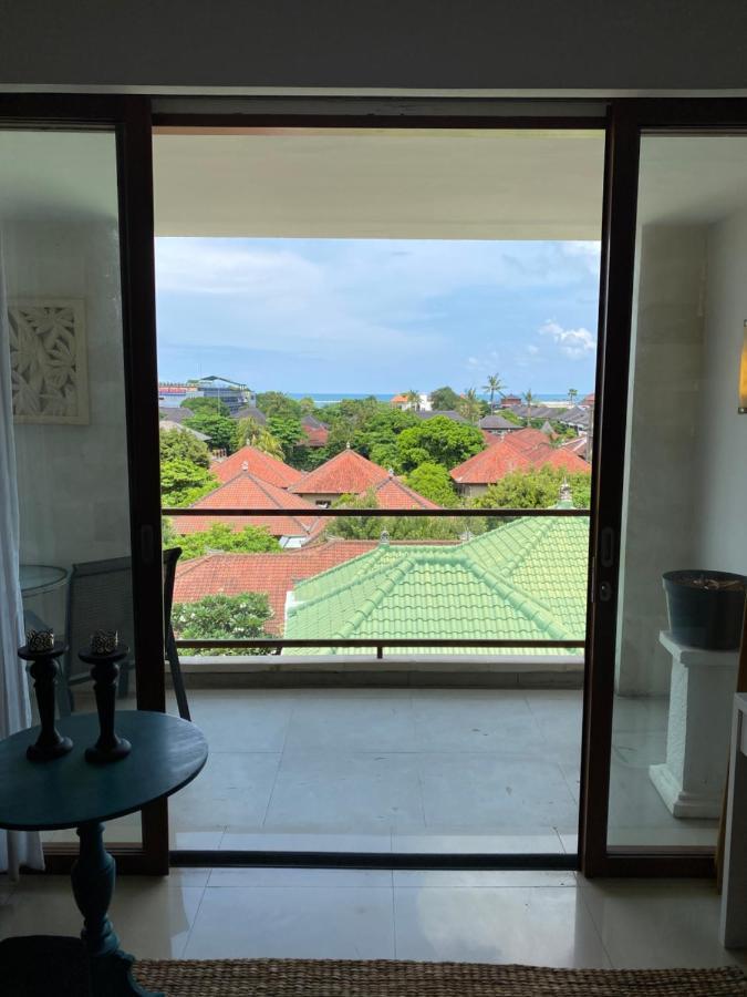 Stylish 2 Bedroom Penthouse Apt, Newly Refreshed, 50 Mbps, Pool, Gym, Resto Kuta Lombok Kültér fotó