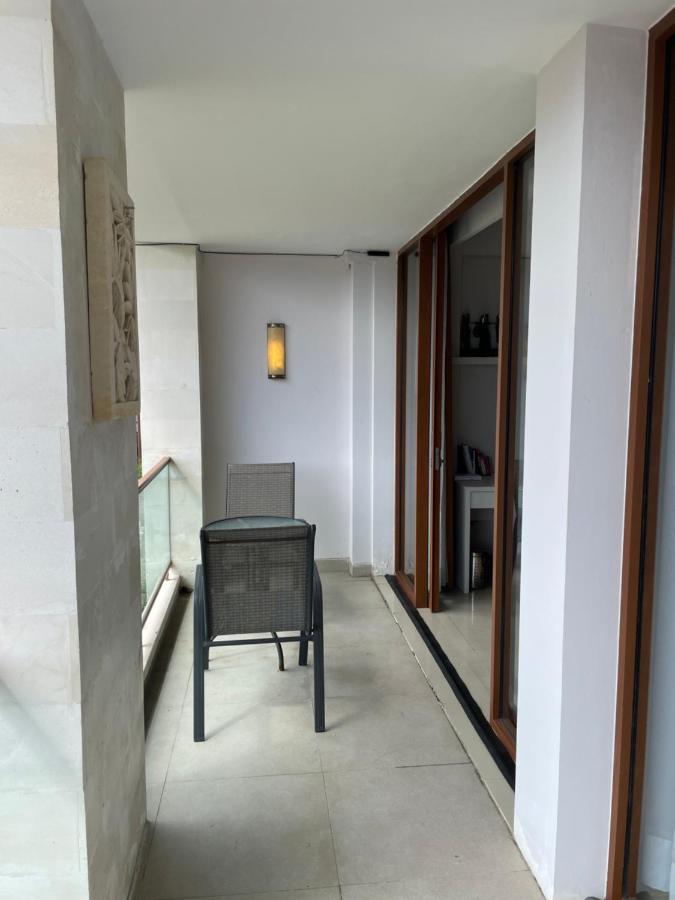 Stylish 2 Bedroom Penthouse Apt, Newly Refreshed, 50 Mbps, Pool, Gym, Resto Kuta Lombok Kültér fotó